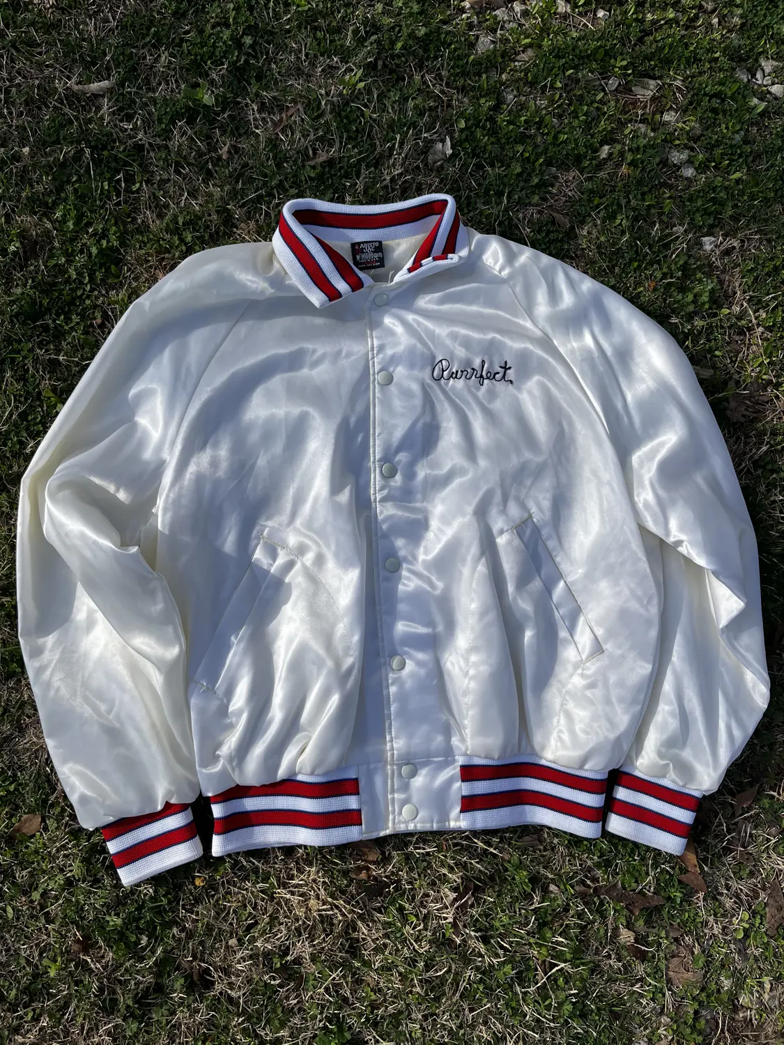 (L) Vintage 80’s Satin Jacket
