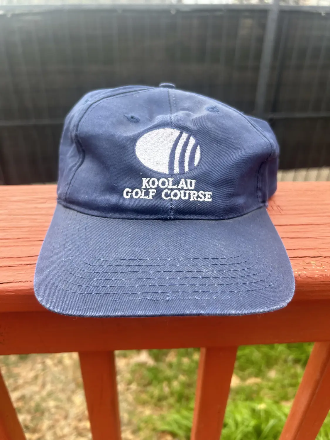 90s Hawaii golf hat